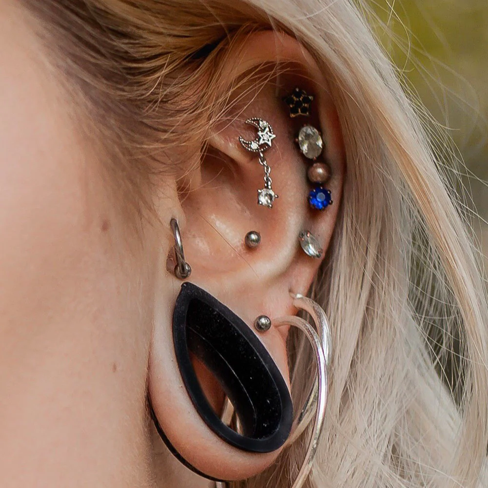 Moon Star Dangle Cartilage Stud - Image 3